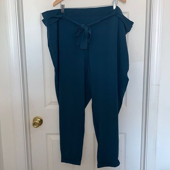 Torrid Blue Women’s Tie Front Cigarette Pants - Picture 4 of 6